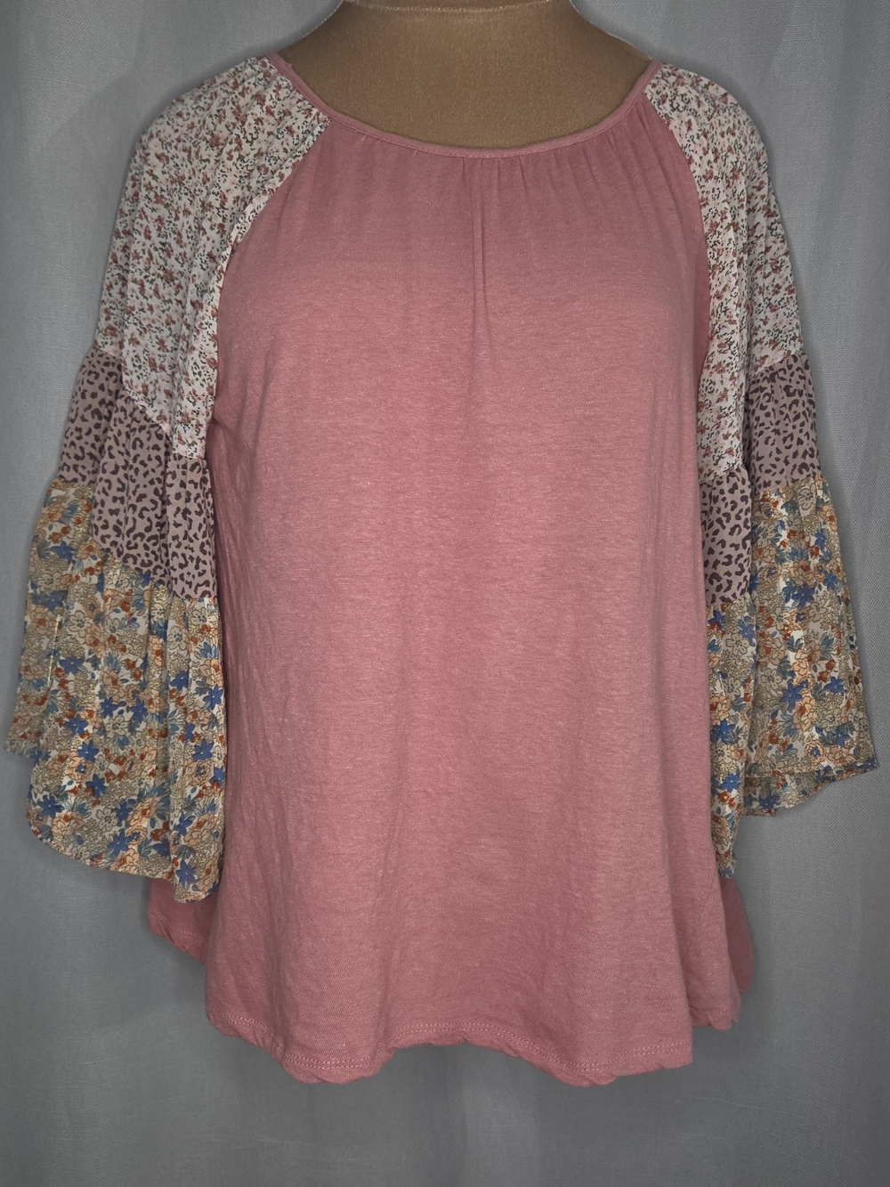 Umgee Size S Small Women’s Pink Patchwork Bell Sleeve Top